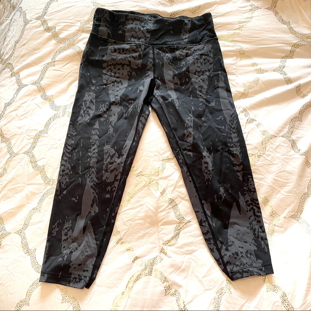 Calvin Klein black Camo leggings small